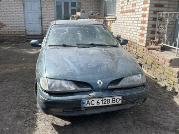 Авто Renault 11 1996 № 8728497