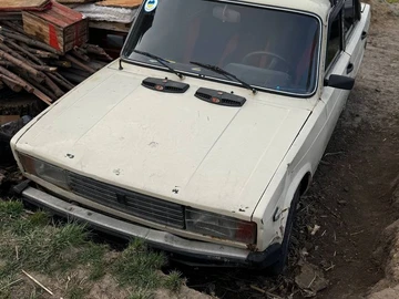 Авто ВАЗ 2105 1989 № 8728499