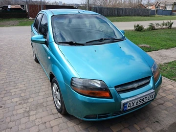 Авто Chevrolet Aveo 2005 № 8728591