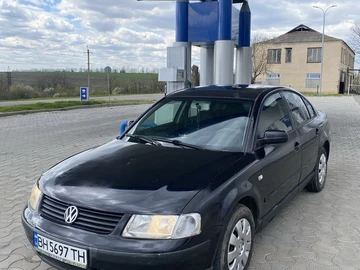 Авто Volkswagen Passat Sedan 1997 № 8728714