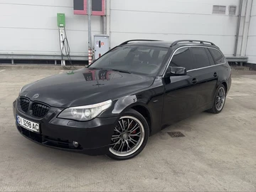 Авто BMW 5 Серия 2004 № 8728717
