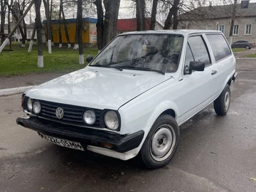 Авто Volkswagen Polo 1988 № 8728832