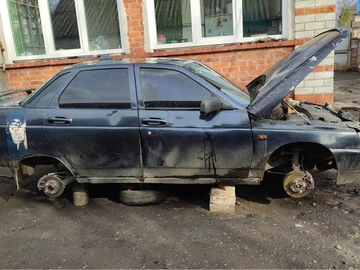 Авто ВАЗ 21104 2007 № 8728835