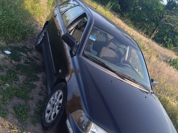 Авто Volvo V40 Kombi 2001 № 8728836