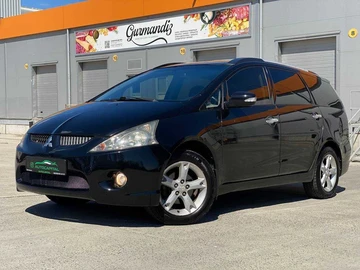 Авто Mitsubishi Grandis 2008 № 8728906