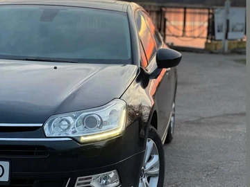 Авто Citroen C5 2011 № 8728922