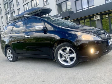 Авто Mitsubishi Grandis 2006 № 8729067