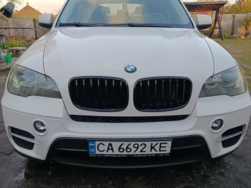 Авто BMW X5 2010 № 8729071