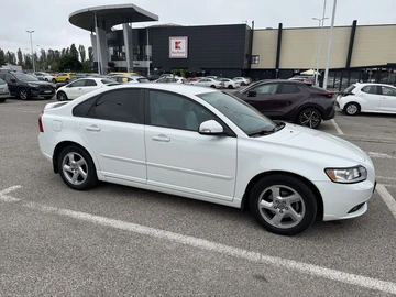 Авто Volvo S40 2012 № 8729074