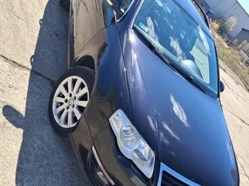 Авто Volkswagen Passat Variant 2005 № 8729270