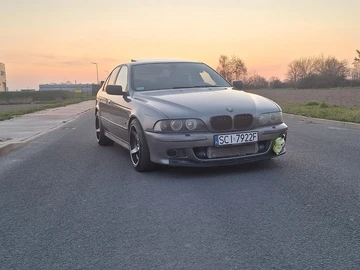 Авто BMW 5 Серия 2003 № 8729272