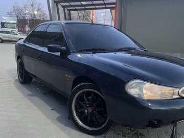 Авто Ford Mondeo 1996 № 8729297