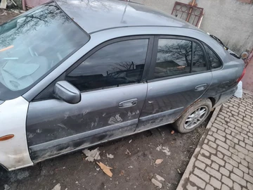 Авто Mazda 626 2000 № 8729338