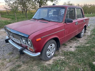 Авто ВАЗ 2103 1977 № 8729390