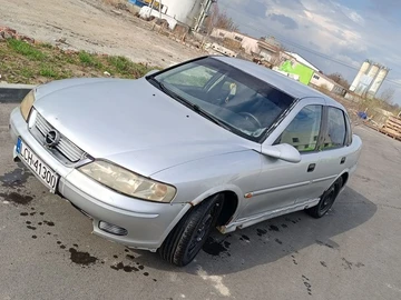 Авто Opel Admiral 2000 № 8729535