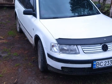 Авто Volkswagen Passat Variant 1999 № 8729737