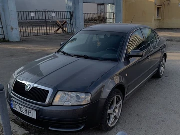 Авто Skoda Superb 2002 № 8729745