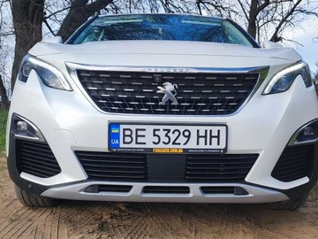 Авто Peugeot 3008 2018 № 8729823