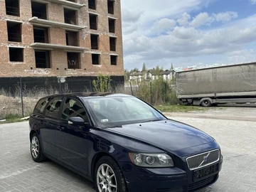 Авто Volvo V50 2006 № 8729828