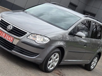 Авто Volkswagen Touran 2007 № 8729833