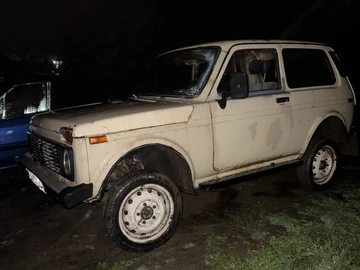 Авто ВАЗ 2121 1990 № 8729875