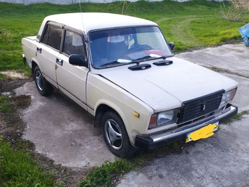 Авто ВАЗ 2107 1980 № 8729977