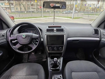 Авто Skoda Octavia 2012 № 8730009