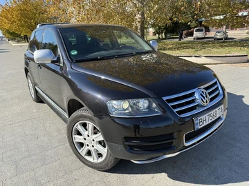 Авто Volkswagen Touareg 2007 № 8730051