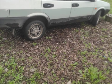 Авто ВАЗ 2109 2000 № 8730226