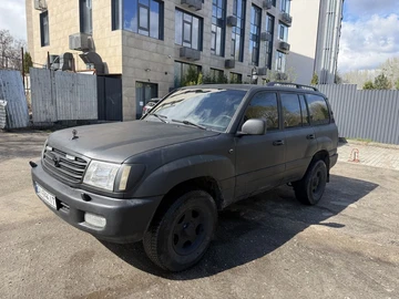 Авто Toyota Land Cruiser 100 1999 № 8730378