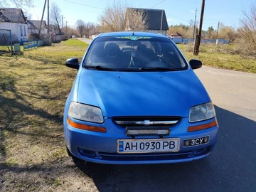 Авто Chevrolet Aveo 2004 № 8730419