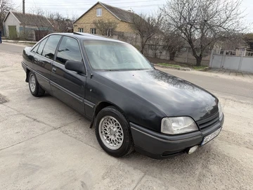 Авто Opel Omega 1988 № 8730703