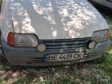 Авто Opel Kadett 1985 № 8730833