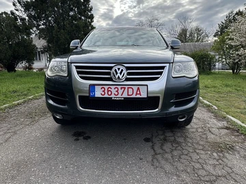 Авто Volkswagen Touareg 2007 № 8730835