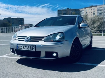 Авто Volkswagen Golf 2003 № 8730842