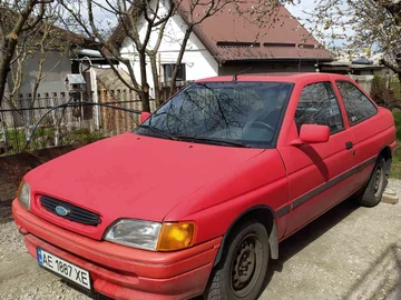 Авто Ford Escort 1993 № 8730858