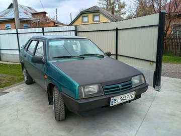 Авто ВАЗ 21099 1998 № 8731056