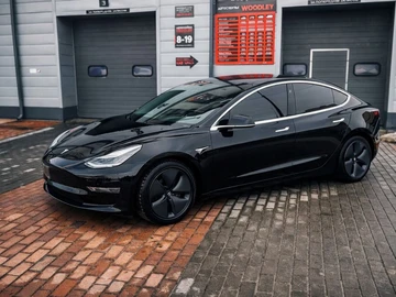 Авто Tesla Model 3 2019 № 8731288