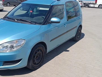 Авто Skoda Roomster 2012 № 8731456