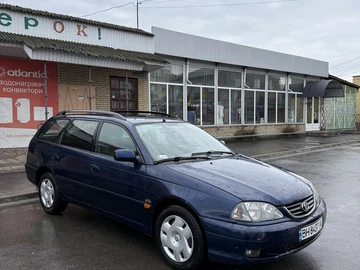 Авто Toyota Avensis 2002 № 8731461