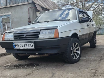 Авто ВАЗ 21099 2001 № 8731504