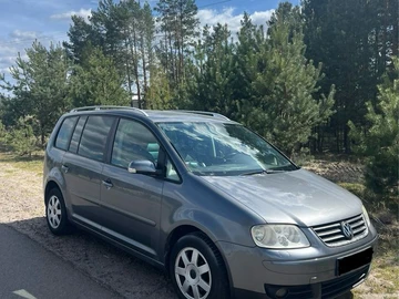 Авто Volkswagen Touran 2005 № 8731536