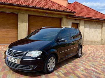 Авто Volkswagen Touran 2007 № 8731584