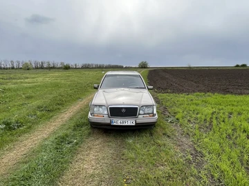 Авто Mercedes W124 1990 № 8731748