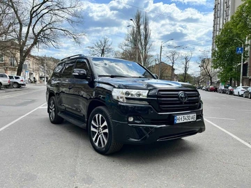 Авто Toyota Land Cruiser 200 2017 № 8731764