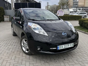 Авто Nissan Leaf 2011 № 8731770