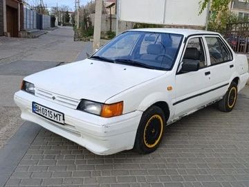 Авто Nissan Sunny 1988 № 8731885