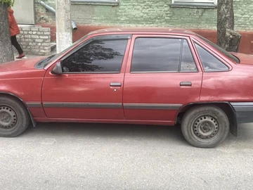 Авто Opel Kadett 1990 № 8731929