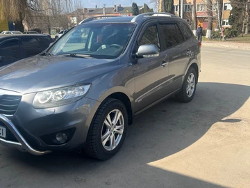 Авто Hyundai Santa Fe 2011 № 8731942
