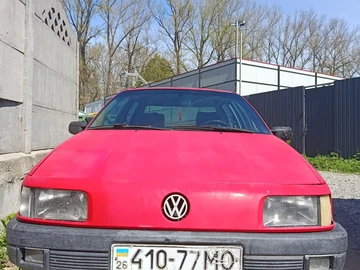 Авто Volkswagen Passat Sedan 1993 № 8731967